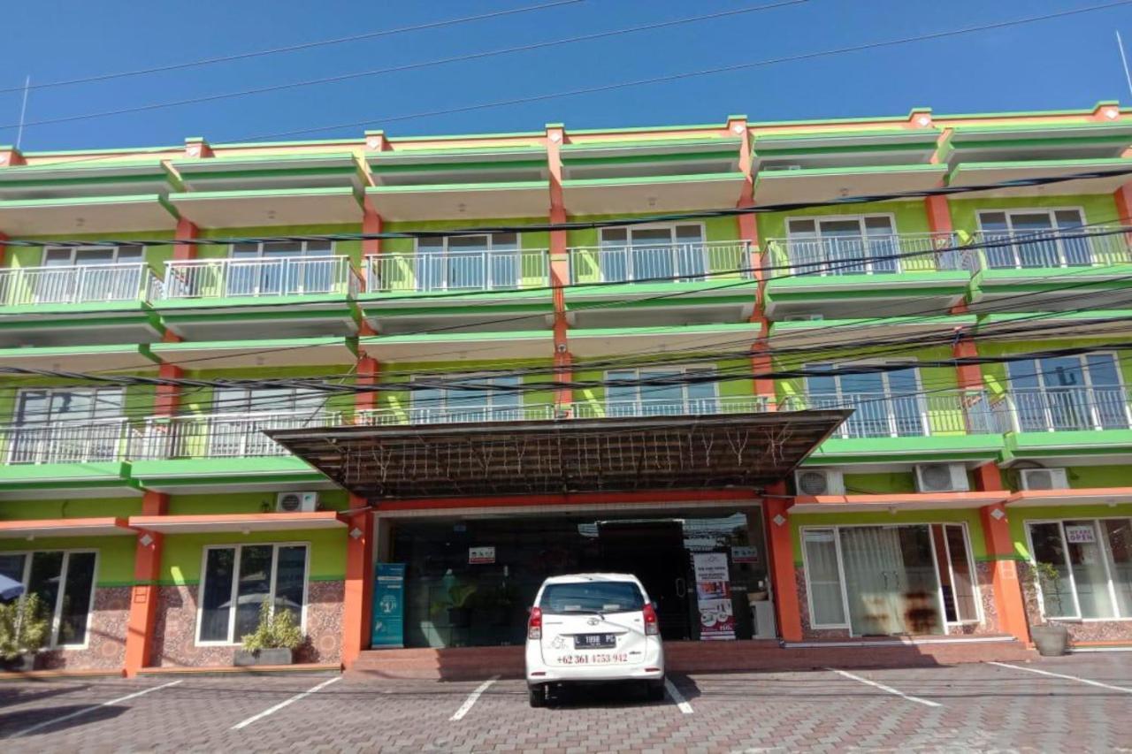 Oyo 90473 Gowin Hotel Kuta  Ngoại thất bức ảnh