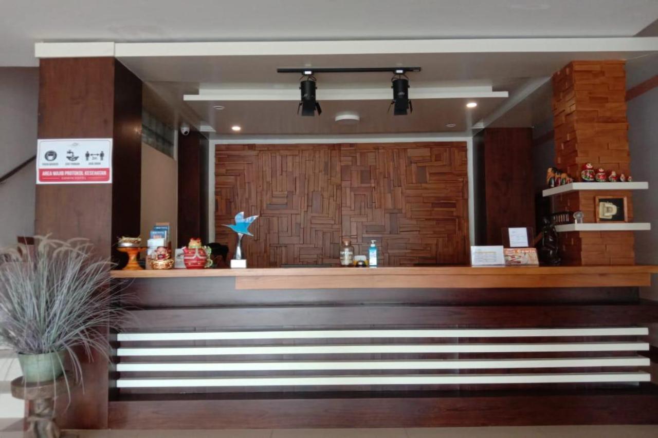 Oyo 90473 Gowin Hotel Kuta  Ngoại thất bức ảnh